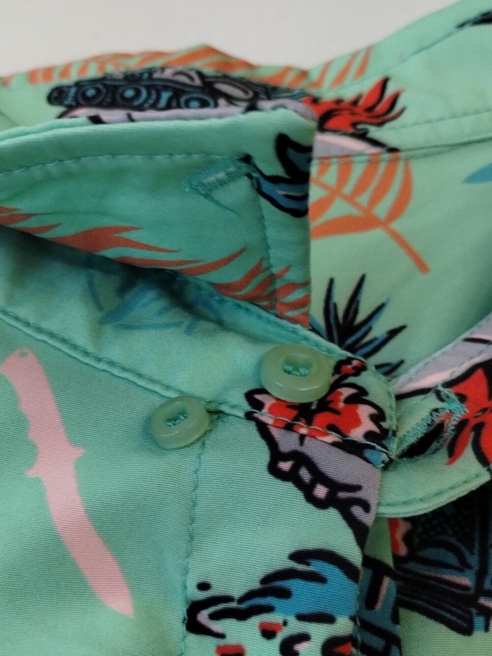 Nine Line x Sheepdog Response Hippo Hawaiian Shirt Green Size XL - Picture 9 of 10